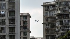 Китайски собственици на жилища бързат да изплащат кредитите си въпреки ипотечните бойкоти