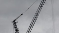 Строителството през април у нас остава почти на нивата от март