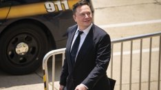 Илон Мъск получи зелена светлина от Бранденбург за германската фабрика на Tesla