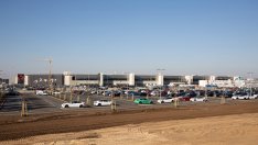 Tesla иска да превърне завода край Берлин в най-голямата автомобилна фабрика в Европа