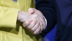 Защо Меркел не вярва на нито един гръцки политик