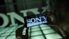 Sony затваря завода си за смартфони в Пекин