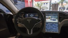 Ще поскъпнат ли двойно акциите на Tesla?