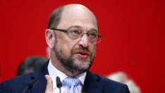 Шулц иска да остане лидер на социалдемократите при загуба на изборите в Германия