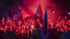 Френската крайна десница е напът да стане първа парламентарна сила