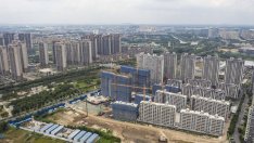 Проблемите не свършват за две от най-големите строителни компании в Китай