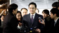 Прокурори настояват за 12-годишен затвор за наследника на Samsung Electronics