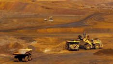 Цената на желязната руда може да падне под 40 долара, предупреди Goldman Sachs