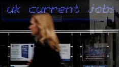 Безработицата във  Великобритания остава на най-ниското си ниво от 42 години
