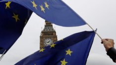 ЕК: Анализираме всеки ред в предложението на Лондон за Brexit