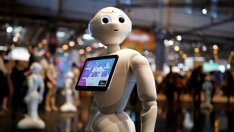 Изкуственият интелект може да донесе 10% ръст на британския БВП до 2030 г.