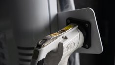 Купувачите в селските райони на Китай остават скептични към електромобилите