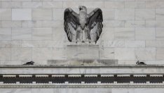 Ще пожертват ли централните банки амбициите за перфектно икономическо приземяване?