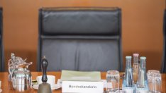 Нито заедно, нито поотделно