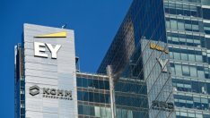 Одиторите продължават да падат в същия капан