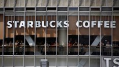 Nestle и Starbucks сключиха лицензионно споразумение за 7,15 млрд. долара
