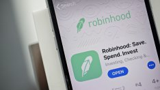 Robinhood пуска кредитна карта в стремежа си да разшири дейността