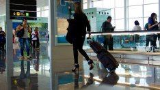 Захариева: Още 766 българи искат да се приберат у нас от чужбина