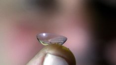 Google Glass вече и в лещите