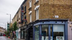 Собственици в Лондон разпродават имотите си с рекорден темп преди очаквано повишаване на данъците