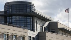 Кой ще плати цената на шпионския скандал в Европа?