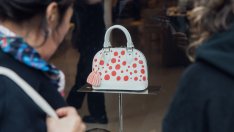 Акциите на LVMH поскъпнаха до нов рекорд след силни продажби