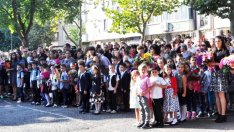 И след увеличението на заплатите учителската професия остава ниско платена