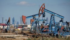 Цените на петрола гонят нови върхове в навечерието на санкциите срещу Иран*