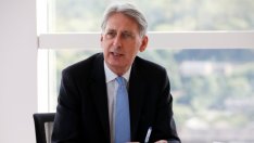 Лондон: Несигурността около Brexit вече удари британската икономика