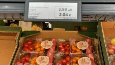 КЗК изиска от търговските вериги данни за цените на основни храни за минал и бъдещ период