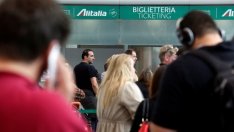 Alitalia няма да получи държавна финансова подкрепа, предупреди министър