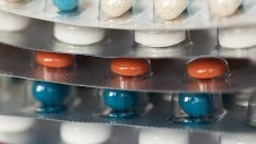 НЗОК ще плаща онколекарствата по сегашния ред, докато НС не промени правилата