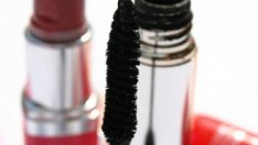 Англичанките харчат над 100 хил. лири за козметика през живота си 