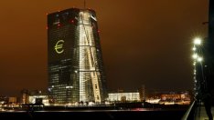 Паричната политика на ЕЦБ едва ли ще се промени до средата на 2018 г.