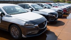 Предпазливата Mazda се възползва от слабата йена