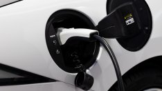 Взрив на електромобил предизвика забрани в сгради и паркинги в Южна Корея