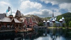Disney отваря първите си атракции, посветени на "Замръзналото кралство"