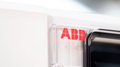 Семействата Порше и Пиех инвестират в бизнеса на ABB за електромобилно зареждане