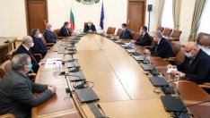 България е в плавен подем на заболеваемостта от COVID-19