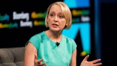 Насочването към хибридната работа тласка нагоре бизнеса на Accenture