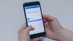Facebook: Изкуственият ни интелект хваща 94,7% от речта на омразата