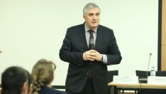 Калфин: Българското вето за Скопие обслужва евроскептиците