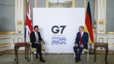 Сунак ще разчита на Олаф Шолц, за да избегне митата на ЕС върху електромобилите