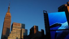 Катар води дипломация на инвестициите досущ като основния си съперник