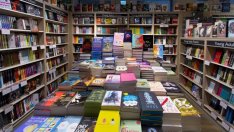 Четящата публика предпочита традиционната печатна книга