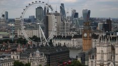 Напън от страна на производителите ускори растежа на БВП на Великобритания