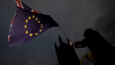 Икономисти очакват Великобритания да напусне ЕС със сделка за свободна търговия