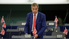 Найджъл Фараж: Готвят ни „сделка капан“