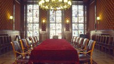 Управителният съвет на БНБ трябва да взема решения независимо от правителството и ЕЦБ