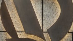 Огромните дългове на имотен гигант разтърсват пазара в Китай